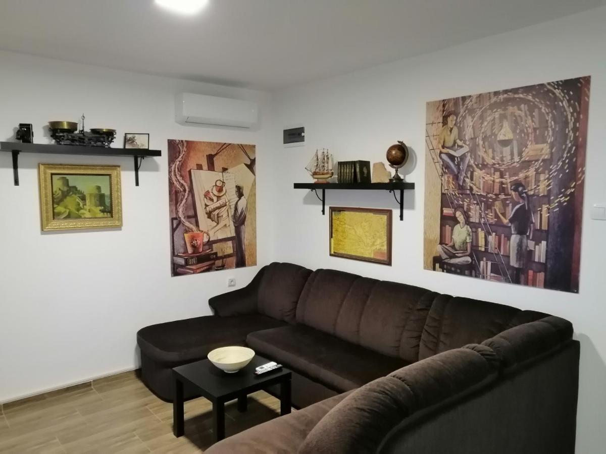 Carobni Breg Villa Golubac Eksteriør bilde